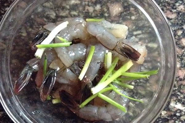 黄金炸虾的做法图解2