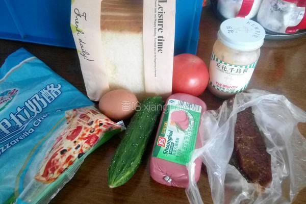牛肉三明治的做法图解1