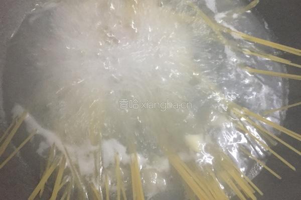 中意双色丸子面的做法图解1