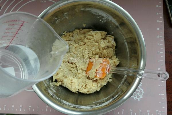 京味自来红月饼的做法图解3