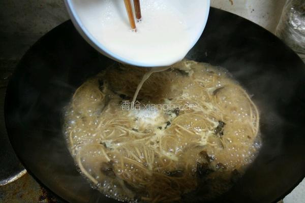 芝麻叶绿豆面条的做法图解8