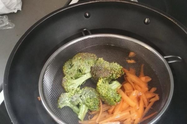 蔬菜鳕鱼条的做法图解3