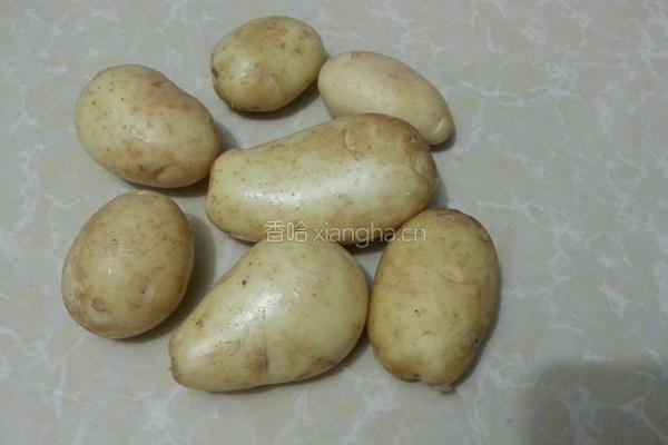 香煎土豆炒肉沫的做法图解1