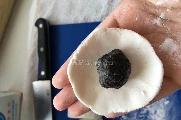 熊猫芝麻汤圆的做法图解5