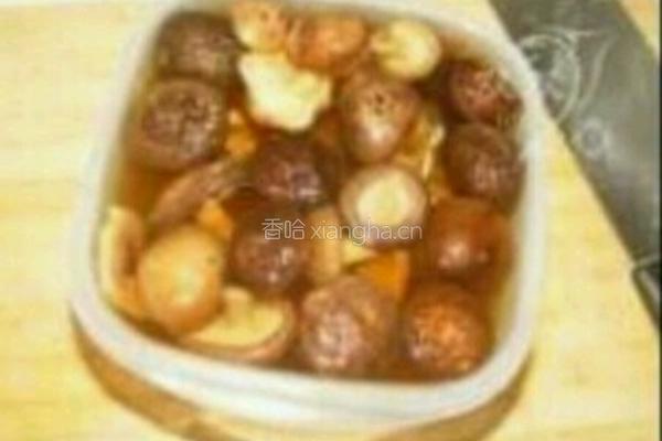 香菇炒油菜的做法图解1