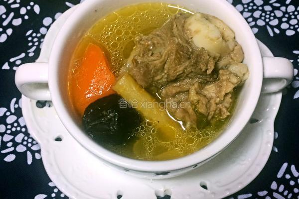 胡萝卜筒骨汤的做法图解9