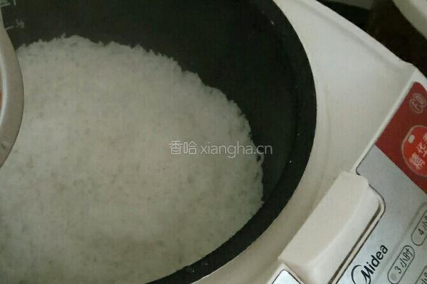 土豆胡萝卜饭的做法图解2
