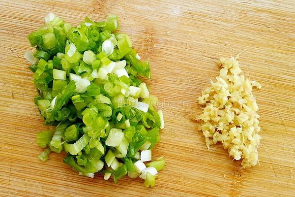 茄子鸡蛋水饺的做法图解8