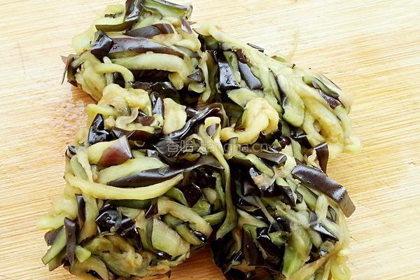 茄子鸡蛋水饺的做法图解11