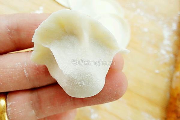 茄子鸡蛋水饺的做法图解20