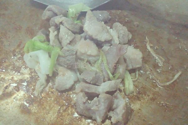 青瓜炒肉的做法图解3