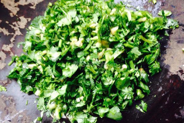 豆腐香菜水饺的做法图解4