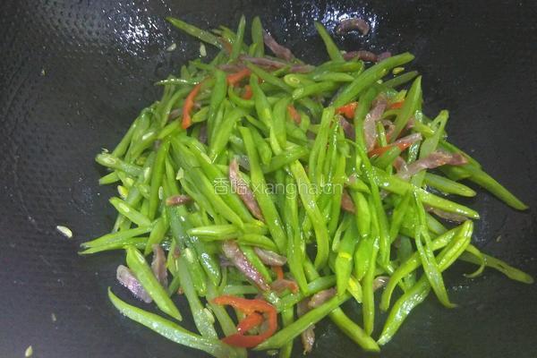 云豆丝炒香肠的做法图解8