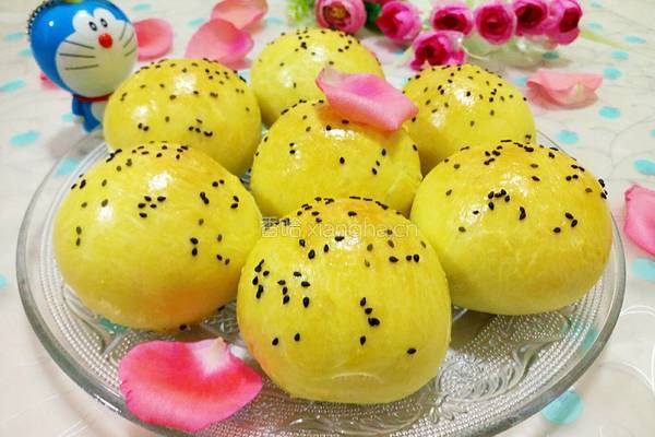 奶黄餐包的做法图解1