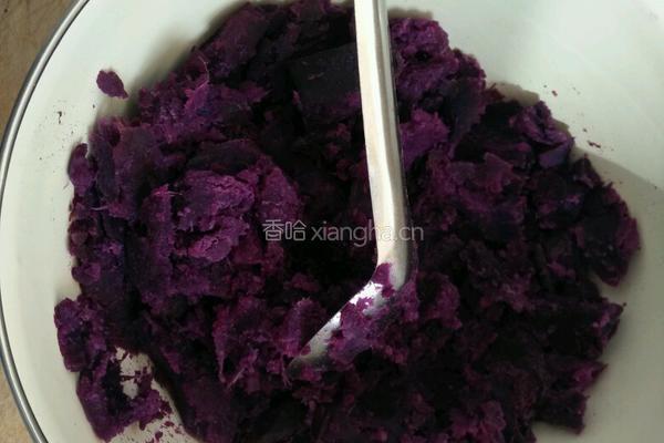 紫薯玫瑰花馒头的做法图解1