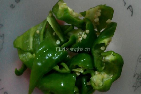 花菜炒鸡胸肉的做法图解5