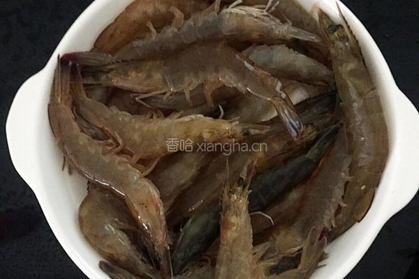 生腌沙虾的做法图解1
