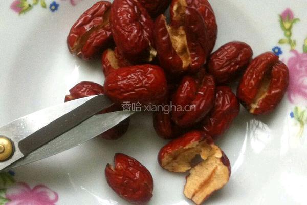 红枣糯米粉的做法图解2