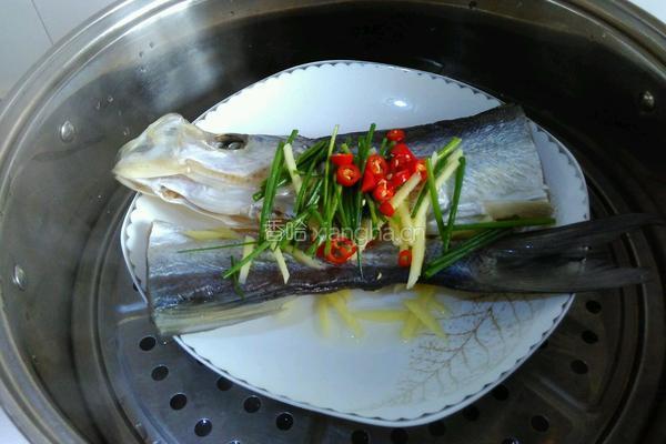 清蒸咸鱼的做法图解4
