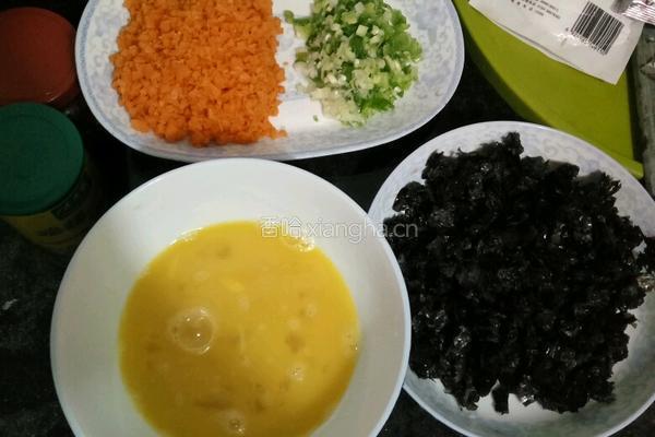 紫菜炒饭的做法图解2