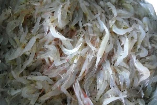 炸虾丸的做法图解1