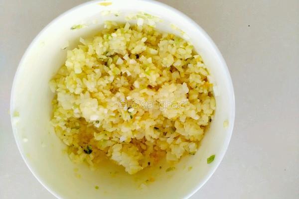 金枪鱼饭团的做法图解9