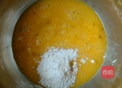 白刺花鸡蛋饼的做法图解2