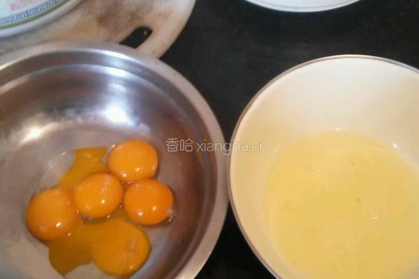 可可蛋糕卷的做法图解2