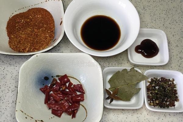 香辣豆腐干 附送私家秘制辣椒油的做法图解1