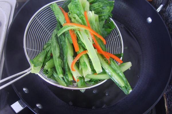 油盐莴笋叶的做法图解6