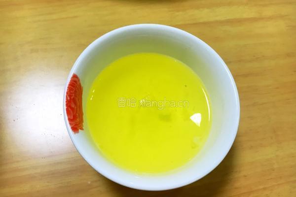 蛋白椰丝球的做法图解3