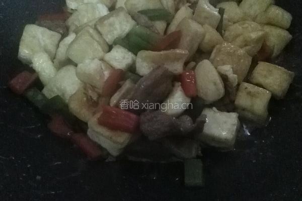 豆腐炒肉的做法图解6