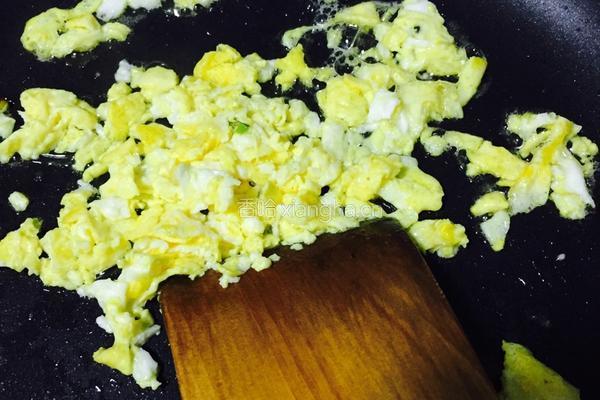 蛋炒饭的做法图解8