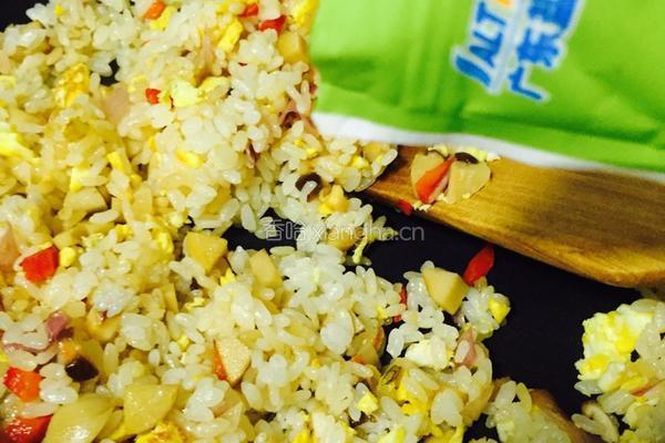 蛋炒饭的做法图解12