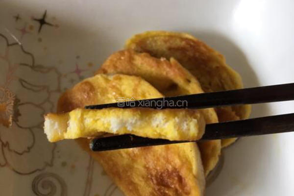 蛋煎馒头片的做法图解7