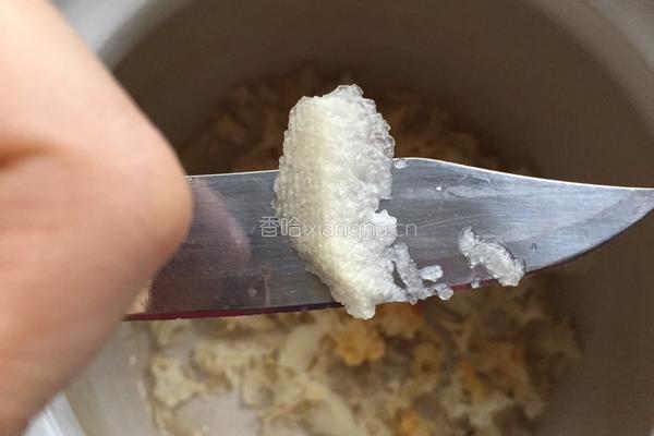 银耳莲子羹的做法图解4