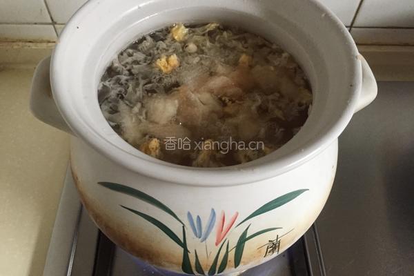 银耳莲子羹的做法图解9