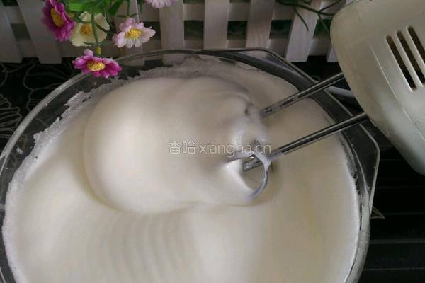奶油生日蛋糕的做法图解9