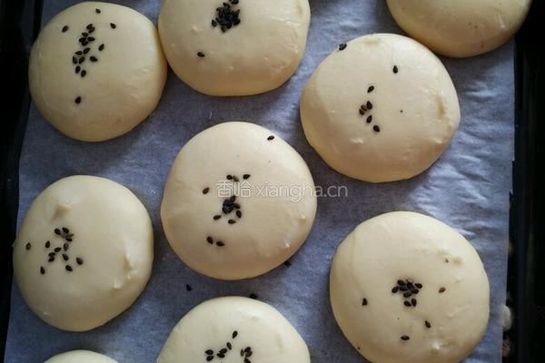 松软黑芝麻饼的做法图解8