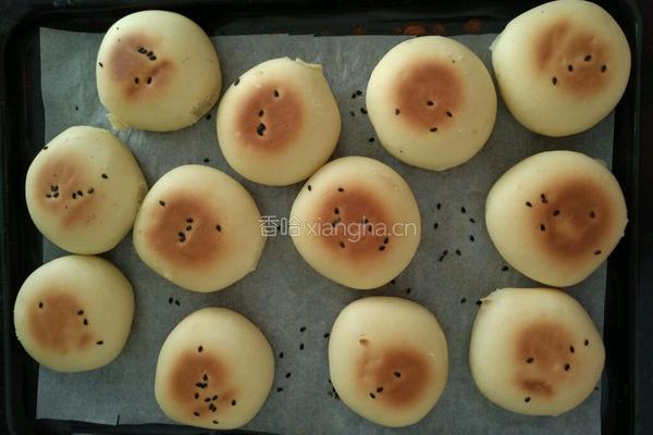松软黑芝麻饼的做法图解10