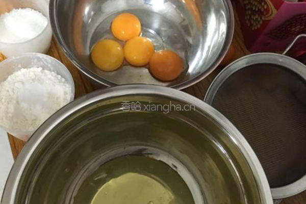 蛋糕卷的做法图解1