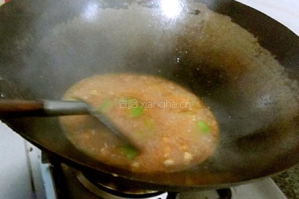 茄汁鲫鱼的做法图解4