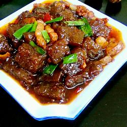 红烧苕粉肉的做法[图]
