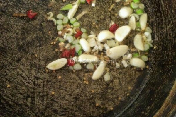 番茄炒馒头的做法图解4