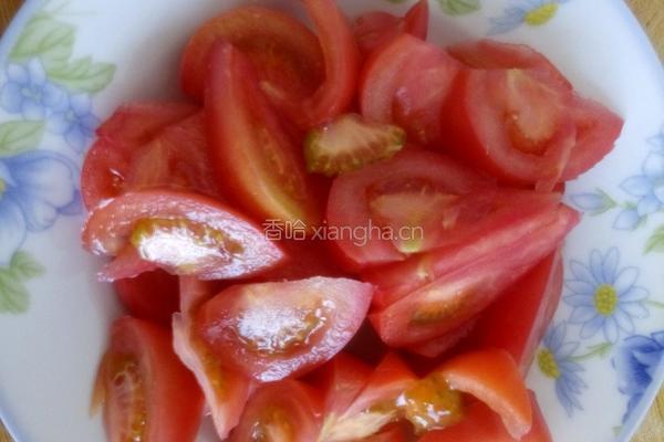 茄子炒西红柿的做法图解3