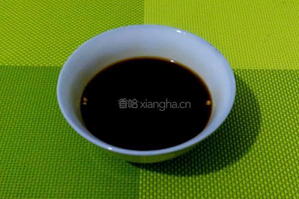蘑菇炒肉的做法图解3