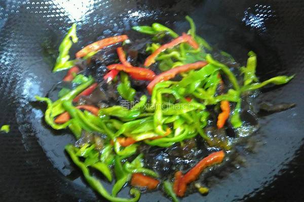 彩蔬炒肚丝的做法图解3