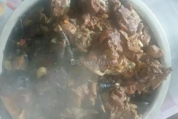 东北小笨鸡炖蘑菇的做法图解8