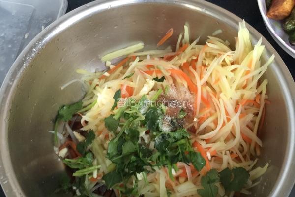 炝土豆丝的做法图解5