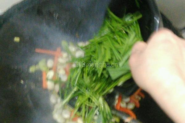 韭菜炒蚕豆的做法图解5